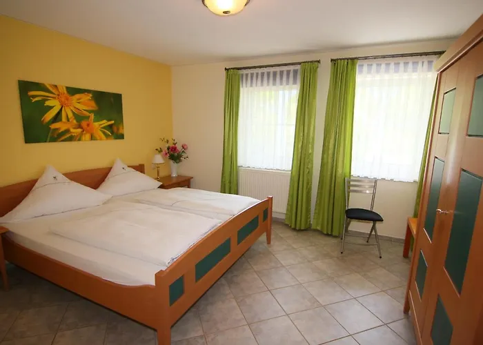 Casa de hóspedes Im Vorhof 4*
